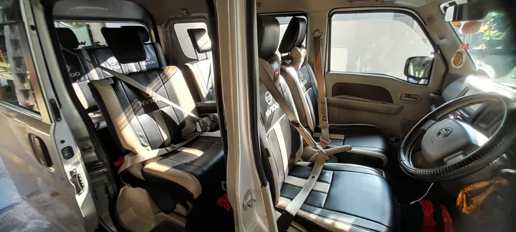 Nissan Clipper Interior